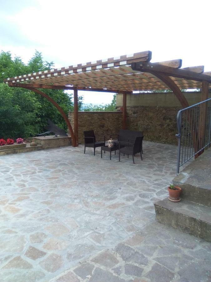 Casa Vacanze Santa Cristina โวลแตร์รา ภายนอก รูปภาพ