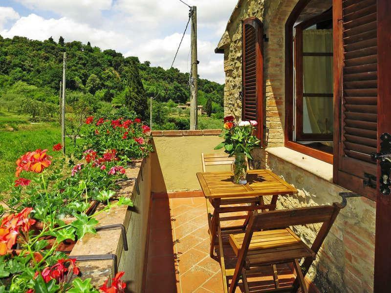 Casa Vacanze Santa Cristina โวลแตร์รา ภายนอก รูปภาพ