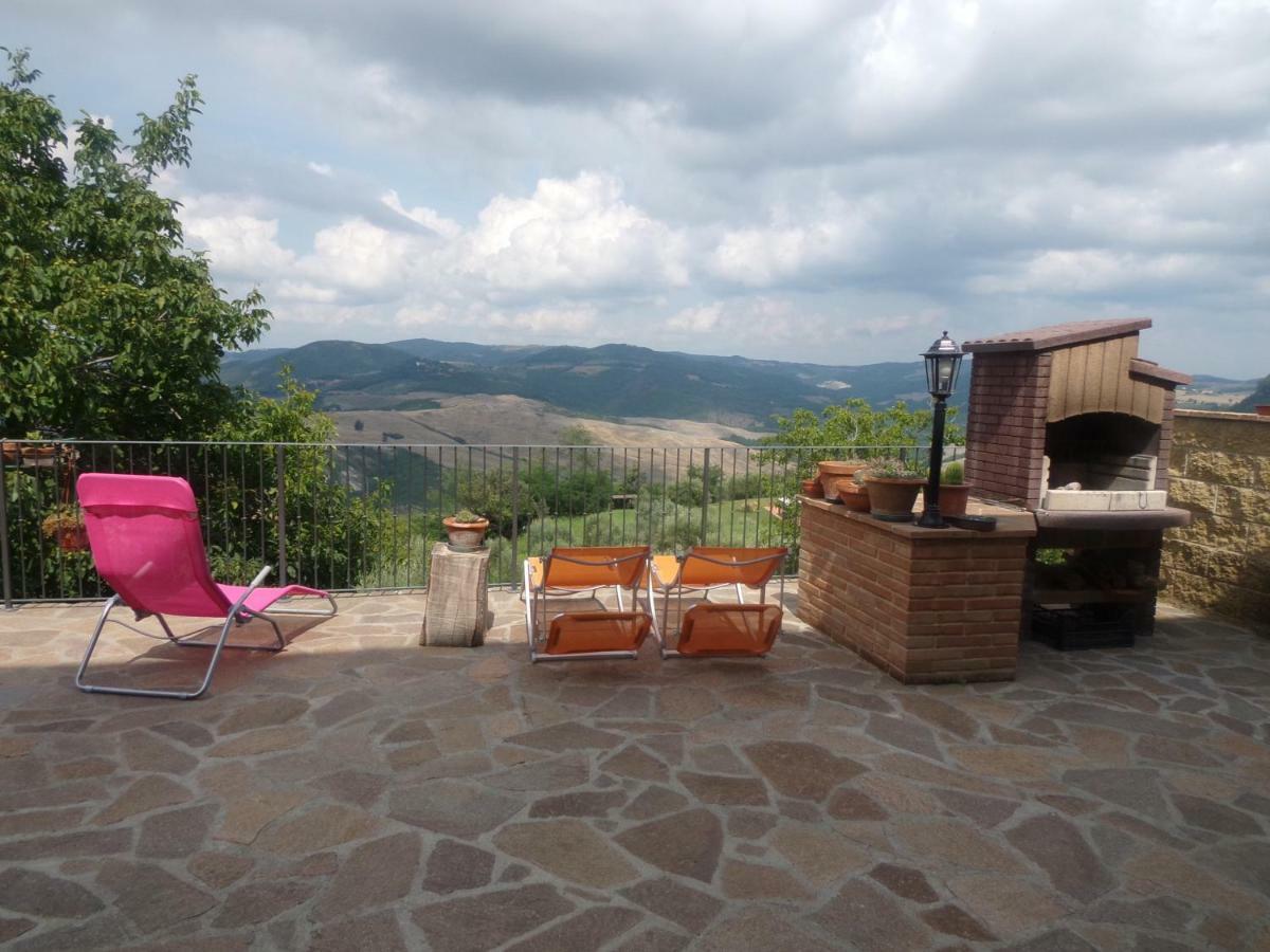 Casa Vacanze Santa Cristina โวลแตร์รา ภายนอก รูปภาพ